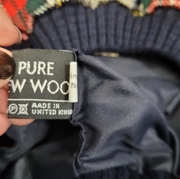 Vintage Moffat Wollen wool Scottish tartan festive Christmas beret hat - Picture 7 of 8